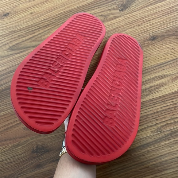 Balenciaga Men’s logo-print pool slides - Picture 4 of 4